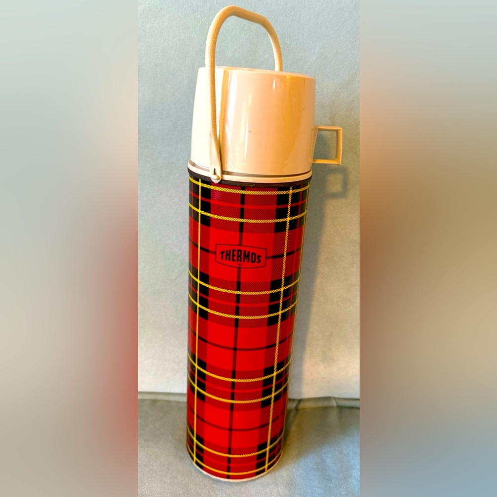 Vintage 1973 Thermos Bottle King Seeley Red Plaid No 2442 Cup Tall